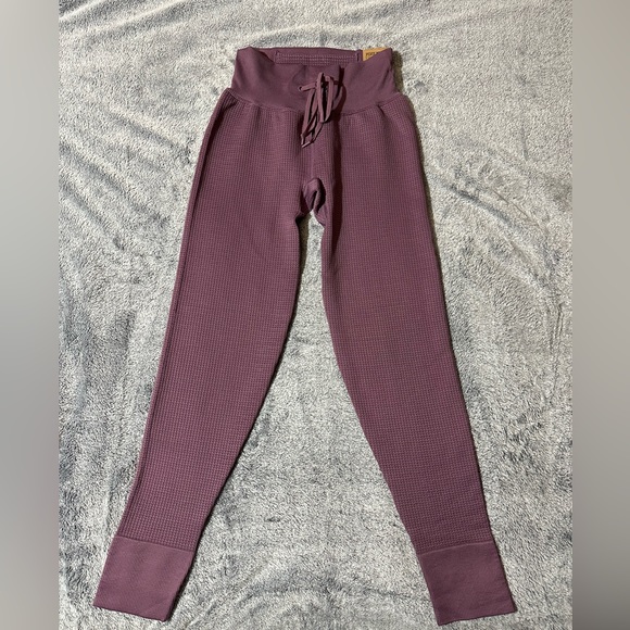 PINK SOFT SEAMLESS HIGH WAIST FULL LENGTH JOGGER - Picture 4 of 12